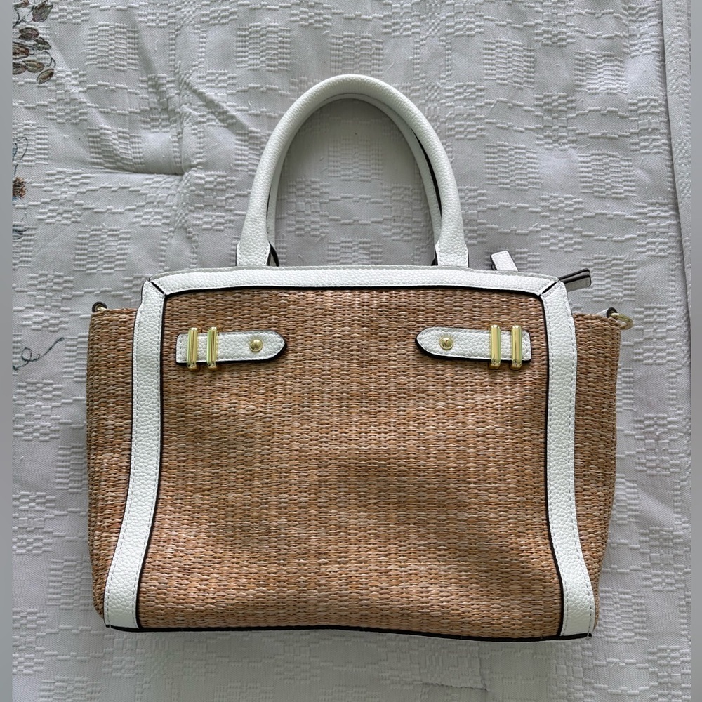 Liz Claiborne Rattan & White Bag